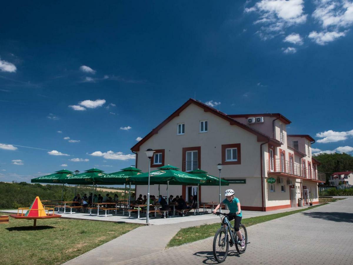 Mobilheim Chalet - Vyrovicka Prehrada Hotel Vyrovice Exterior photo